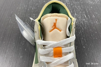 1 Low FD6819- StreetReady Jordan 1982 83 Air 0925